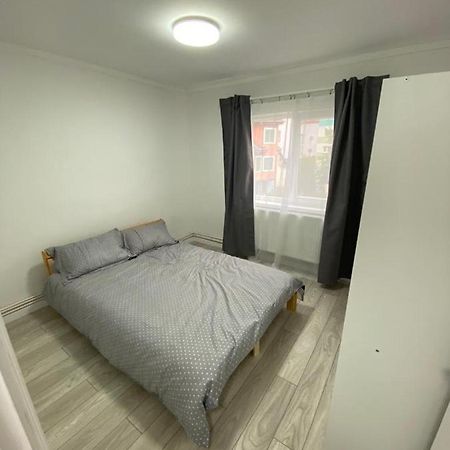 Apartament Διαμέρισμα Lugoj Εξωτερικό φωτογραφία